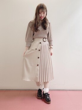 「新生活」｜「アイテム（その他シューズ）」を使った、マジェスティックレゴンHEPFIVE店スタッフさん（レディース・155cm）の冬コーディネート