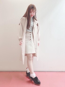 「パワショル」｜「アイテム（トレンチコート）」を使った、マジェスティックレゴンHEPFIVE店スタッフさん（レディース・155cm）の春コーディネート