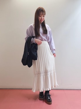 「ショートブルゾン」｜「アイテム（その他シューズ）」を使った、マジェスティックレゴンHEPFIVE店スタッフさん（レディース・155cm）の春コーディネート