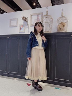 「花見」｜「アイテム（デニムジャケット）」を使った、マジェスティックレゴンHEPFIVE店スタッフさん（レディース・155cm）の春コーディネート