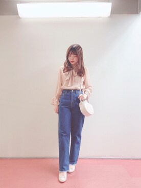 「大学生コーデ」｜「アイテム（パンプス）」を使った、マジェスティックレゴンHEPFIVE店スタッフさん（レディース・155cm）の春コーディネート