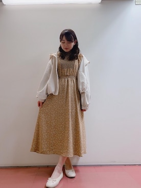 「お出掛けコーデ」｜「アイテム（ブルゾン）」を使った、マジェスティックレゴンHEPFIVE店スタッフさん（レディース・155cm）の春コーディネート