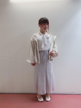 「お出掛けコーデ」｜「アイテム（ブルゾン）」を使った、マジェスティックレゴンHEPFIVE店スタッフさん（レディース・155cm）の春コーディネート