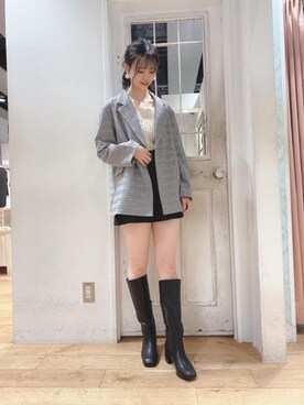 「MAJESTIC LEGON（マジェスティックレゴン）のアイテム（テーラードジャケット）」を使った、マジェスティックレゴンHEPFIVE店スタッフさん（レディース・155cm）の秋コーディネート