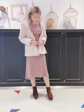 「フードファー」｜マジェスティックレゴンHEPFIVE店スタッフさん（レディース・155cm）の冬コーディネート