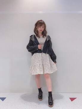 「新作」｜「アイテム（ライダースジャケット）」を使った、マジェスティックレゴンHEPFIVE店スタッフさん（レディース・153cm）の冬コーディネート