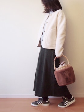 「ファーカゴバッグ」｜MUNさん（レディース・159cm）の春コーディネート