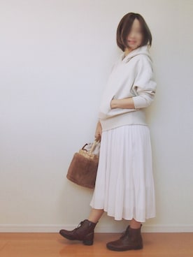 「プルオーバーパーカー」｜「アイテム（ブーツ）」を使った、MUNさん（レディース・159cm）の秋コーディネート