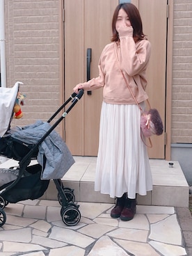 「プルオーバーパーカー」｜「アイテム（スウェット）」を使った、MUNさん（レディース・159cm）の冬コーディネート