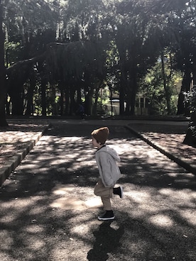 「FITH（フィス）のアイテム（チノパンツ）」を使った、norikofさん（キッズ・110cm）の秋コーディネート