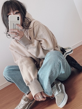 「titivate（ティティベイト）のアイテム（パーカー）」を使った、shiiii0125さん（レディース・165cm）の秋コーディネート