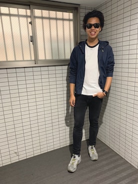 「外国人風」｜「アイテム（ジャケット/アウター）」を使った、堀越真人さん（メンズ・176cm）の春コーディネート