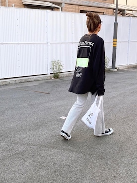 「via j（ヴィアジェイ）のアイテム（Tシャツ/カットソー）」を使った、SAYO☻さん（レディース・157cm）の春コーディネート