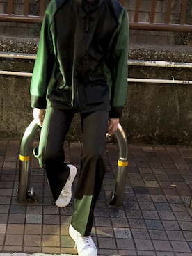 「ISSEY MIYAKE（イッセイミヤケ）のアイテム（ナイロンジャケット）」を使った、Yotaさん（メンズ・175cm）の冬コーディネート