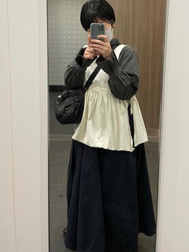 「mumokutekiのアイテム（ベスト、ホワイト系）」を使った、☔️さん（レディース・155cm）の秋コーディネート