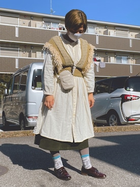 「BOTTEGA VENETA（ボッテガヴェネタ）のアイテム（ショルダーバッグ、ホワイト系）」を使った、☔️さん（レディース・155cm）の秋コーディネート