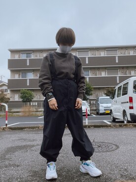 「BEAMS BOY（ビームスボーイ）のアイテム（サロペット/オーバーオール、ブラック系）」を使った、☔️さん（レディース・155cm）の冬コーディネート