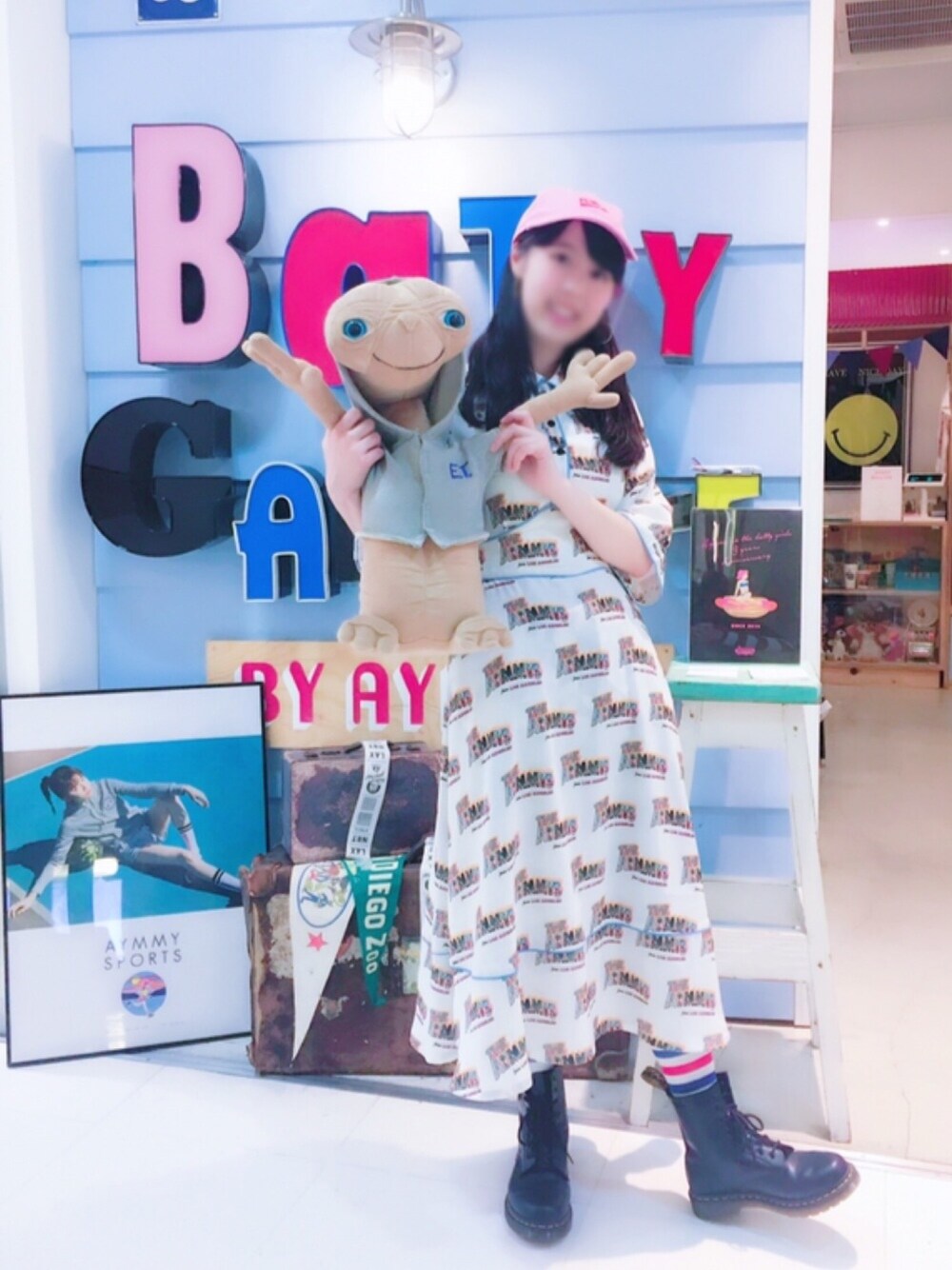 「Aymmy in the batty girls、瀬戸あゆみ」｜「Aymmy in the batty girlsのアイテム（キャップ、ピンク系）」を使った、Kanaさん（レディース・161cm）の春コーディネートの1枚目の写真
