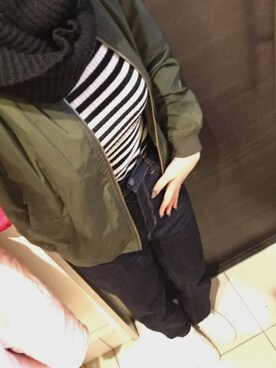 「EMODA（エモダ）のアイテム（ストール/ショール）」を使った、3kids.mamaさん（レディース・168cm）の冬コーディネート