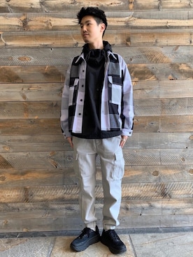 「MONKEY TIME（モンキータイム）のアイテム（ブルゾン）」を使った、佐藤 拓郎さん（メンズ・175cm）の春コーディネート