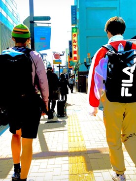 「FILA（フィラ）のアイテム（バッグ）」を使った、KEY《相互フォロー》さん（メンズ・182cm）の春コーディネート