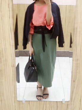 「COLORS（カラーズ）のアイテム」を使った、しまさん（レディース・158cm）の秋コーディネート