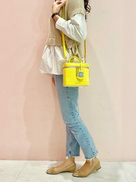 「イエローバッグ」｜「アイテム（バッグ）」を使った、SAMANTHAVEGAShopStaffさん（レディース・160cm）の夏コーディネート