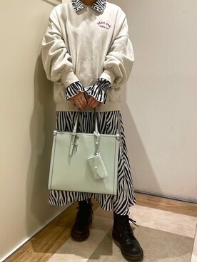 SAMANTHAVEGAStaffさん(レディース・154cm)の秋コーディネート