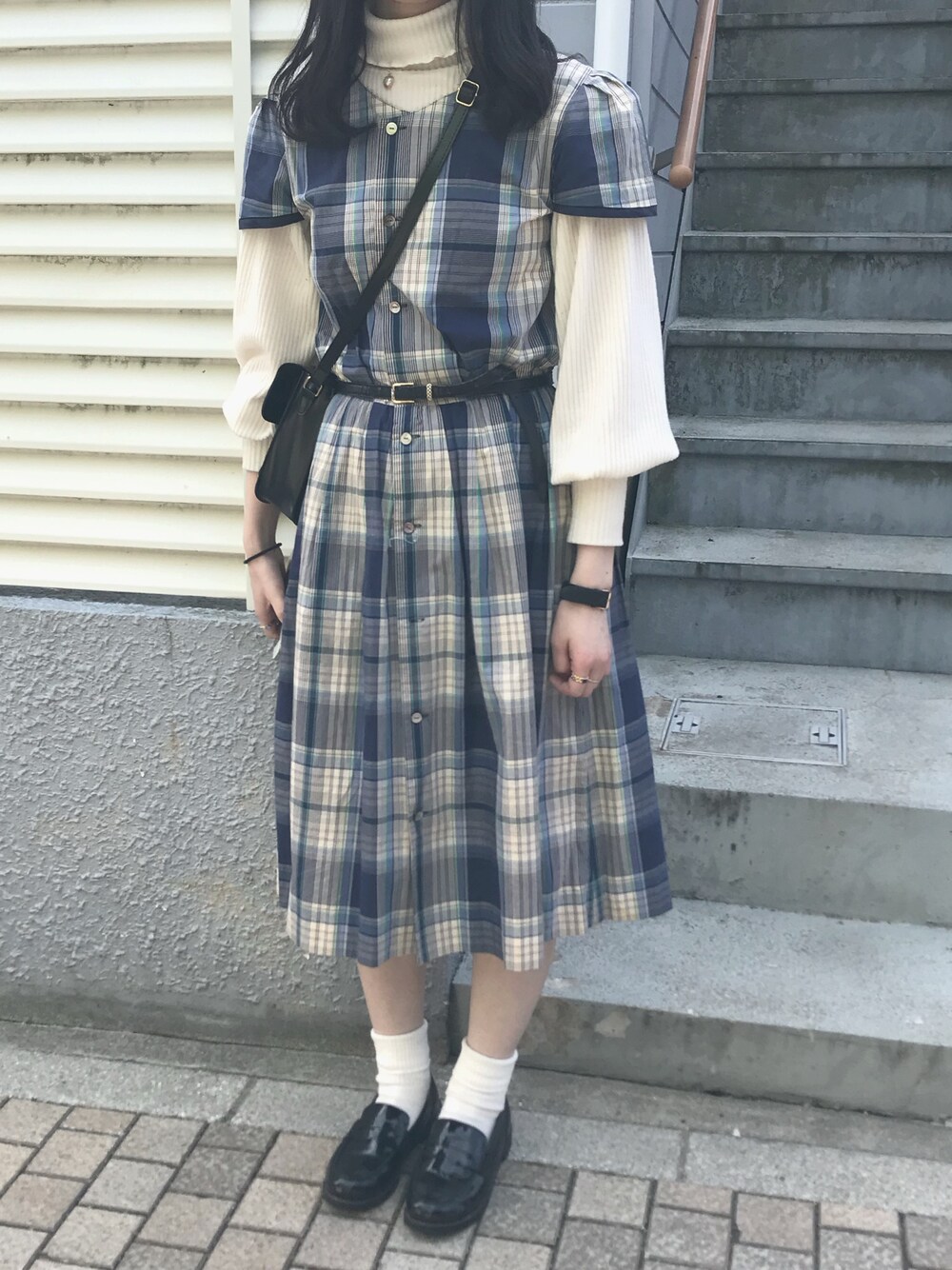 BURBERRYのシャツワンピース（ブルー系）を使った人気ファッション