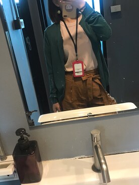 「アイテム（チノパンツ、オレンジ系）」を使った、香菜酱--さん（レディース・161cm）の秋コーディネート