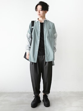 「KAZUYUKI KUMAGAI」｜「アイテム（スラックス）」を使った、aoiさん（メンズ・173cm）の春コーディネート