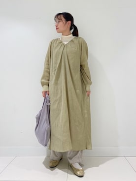 「サテンパンツ」｜「アイテム（ワンピース）」を使った、　AMIさん（レディース・158cm）の春コーディネート
