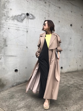 「Ameri（アメリ）のアイテム（トレンチコート）」を使った、黒石奈央子さん（レディース・152cm）の春コーディネート