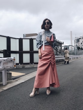 「Ameri（アメリ）のアイテム（シャツ/ブラウス）」を使った、黒石奈央子さん（レディース・152cm）の春コーディネート