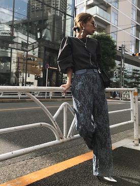 「Ameri（アメリ）のアイテム（アクセサリー）」を使った、黒石奈央子さん（レディース・152cm）の秋コーディネート