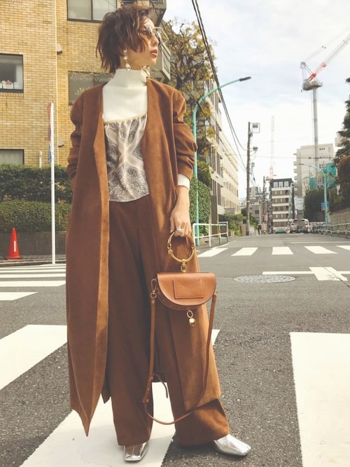 黒石奈央子さんのコーディネート