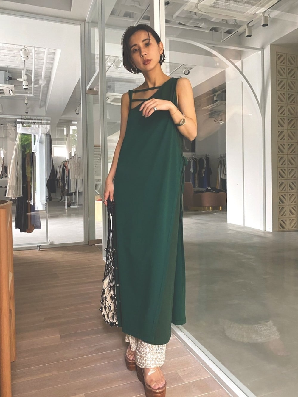 アメリヴィンテージ MEDI COMPLEXLY RELAX DRESS M アメリヴィンテージ MEDI COMPLEXLY RELAX DRESS M - メルカリ