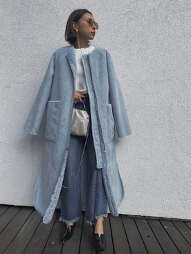 「ブラウス」｜「アイテム（ムートンコート）」を使った、黒石奈央子さん（レディース・152cm）の秋コーディネート