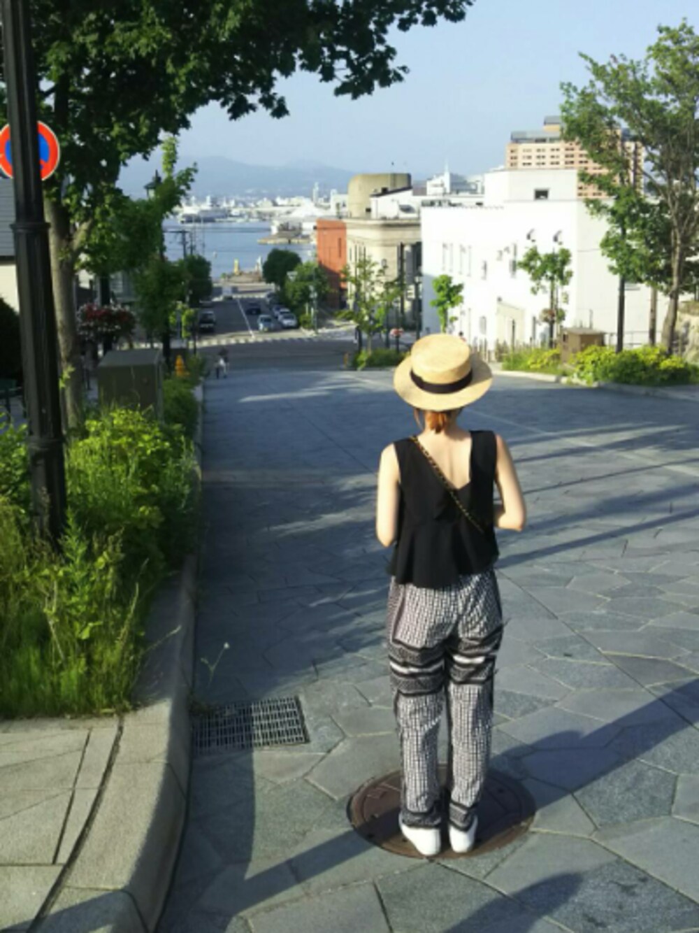 TODAYFUL（トゥデイフル）の「Vネックフレアタンク（タンクトップ