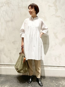 「ノーカラー」｜「アイテム（その他シューズ）」を使った、katoさん（レディース・154cm）の秋コーディネート