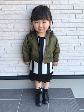 「kids」｜「アイテム（MA-1）」を使った、Hirotan☻*☻Riotanさん（キッズ・90cm）の春コーディネート