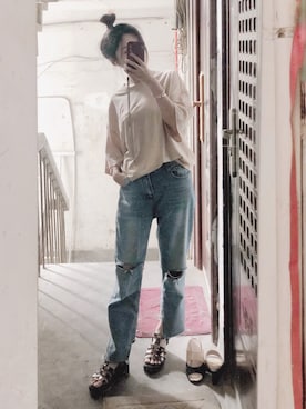 「MONKI（モンキ）のアイテム（Tシャツ/カットソー）」を使った、Jelly can’t flyさん（レディース・154cm）の春コーディネート