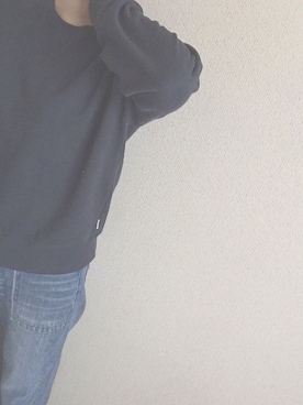 「smooth（スムース）のアイテム（デニムパンツ）」を使った、松川さん（レディース・168cm）の秋コーディネート