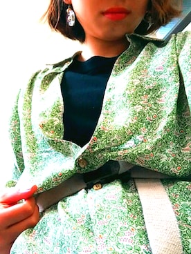 「おおぶりピアス」｜「アイテム（ファッション雑貨）」を使った、Harunaさん（レディース・155cm）の秋コーディネート