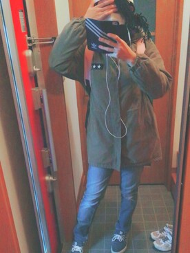 真希波朱寿さんのコーディネート