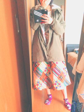 真希波朱寿さんのコーディネート