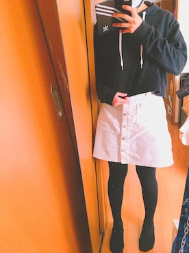 真希波朱寿さんのコーディネート