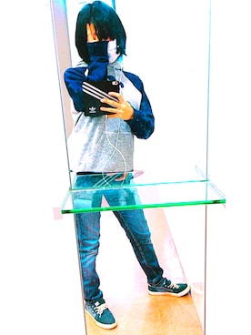 真希波朱寿さんのコーディネート