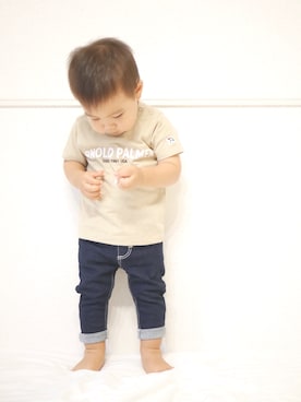 「Arnold Palmer（アーノルドパーマー）のアイテム（Tシャツ/カットソー、ベージュ系）」を使った、haru2018522さん（キッズ・90cm）の秋コーディネート