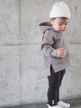 「petit main（プティマイン）のアイテム（パーカー、ブラウン系）」を使った、haru2018522さん（キッズ・90cm）の冬コーディネート